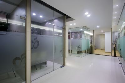 Стоматологическая клиника Эппл Три, AppleTree Dental Hospital, имплантология, имплантация, ортодонтия, лечение в корее, пародонтология, детская стоматология